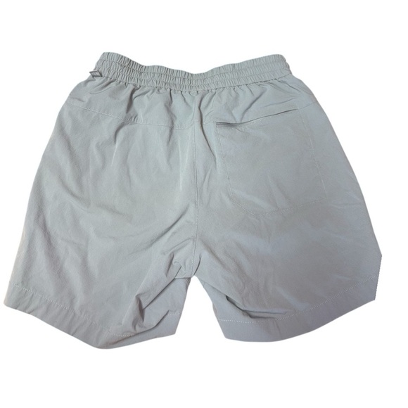 lululemon athletica Gray Athletic Shorts with Elastic Waistband - Picture 3 of 7